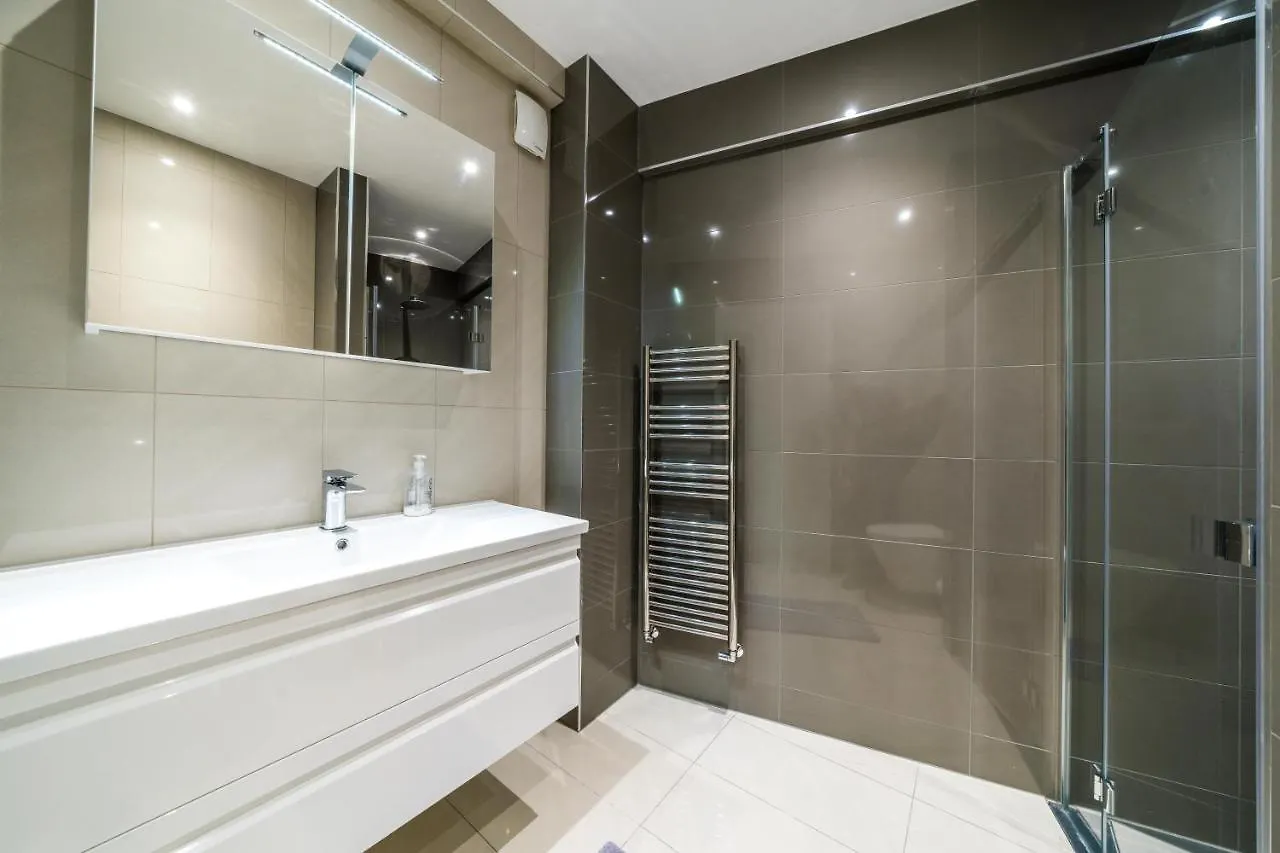 Equitable Hotel Londra