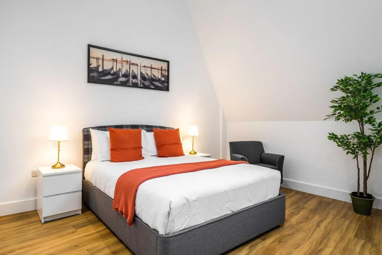 Equitable Hotel London Guest house