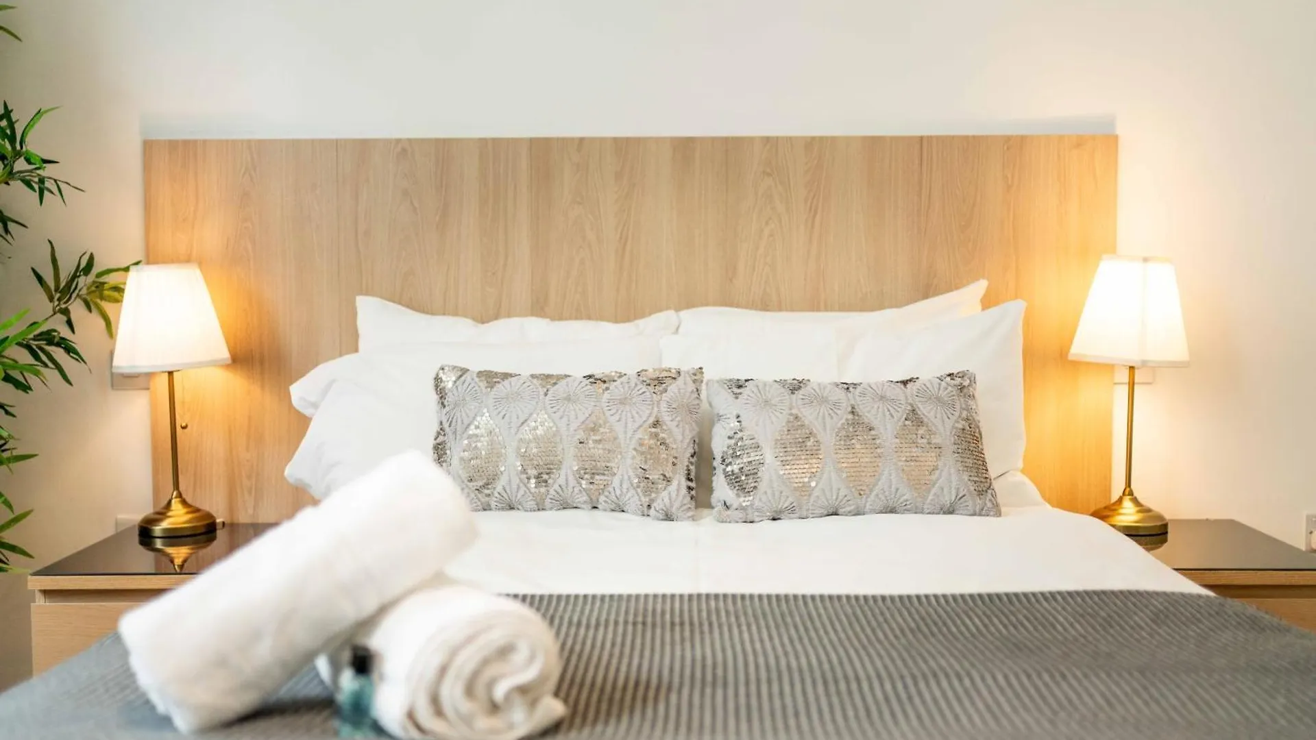 Equitable Hotel London 0*,  United Kingdom